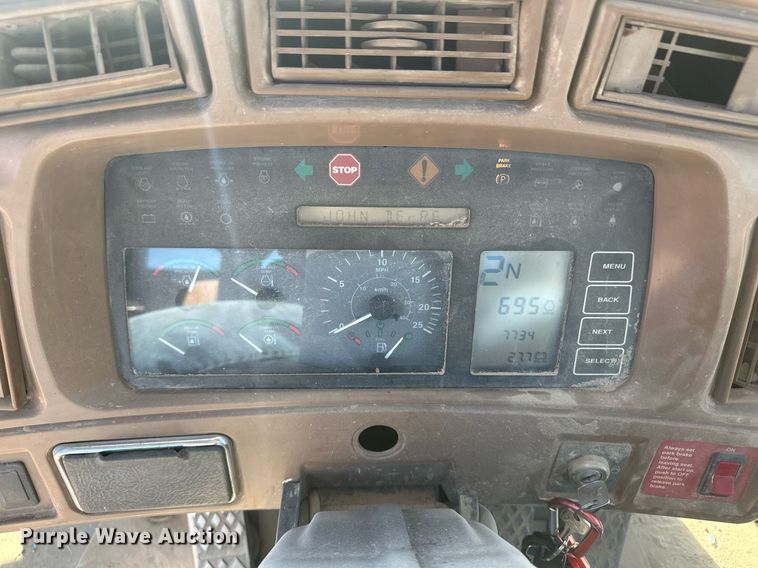 image for item DM2638 1999 John Deere 624H  wheel loader