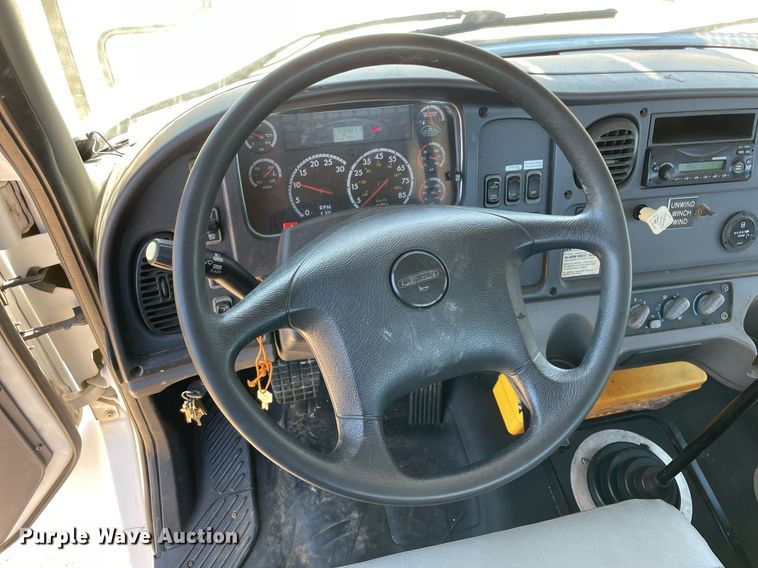 image for item DN3177 2012 Freightliner Business Class M2  bucket truck