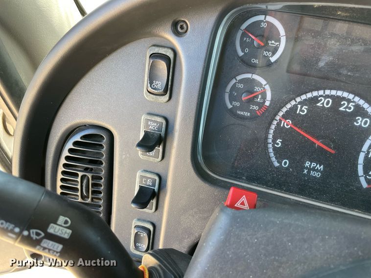 image for item DN3177 2012 Freightliner Business Class M2  bucket truck