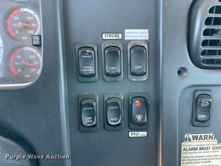 image for item DN3177 2012 Freightliner Business Class M2  bucket truck