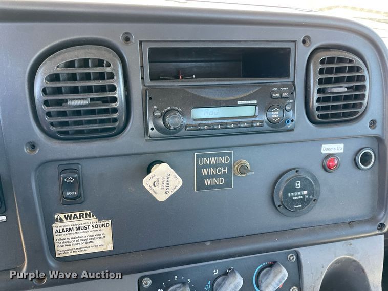 image for item DN3177 2012 Freightliner Business Class M2  bucket truck