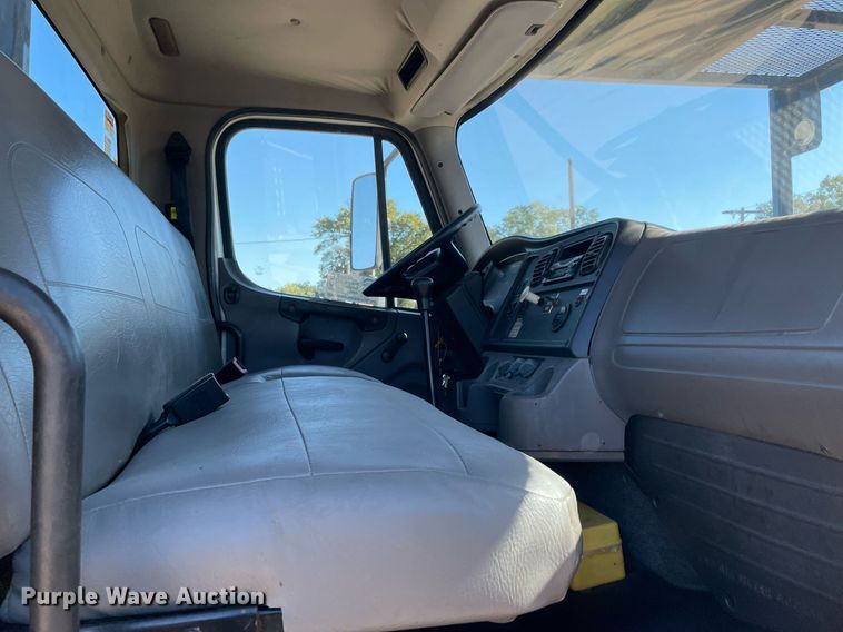 image for item DN3177 2012 Freightliner Business Class M2  bucket truck