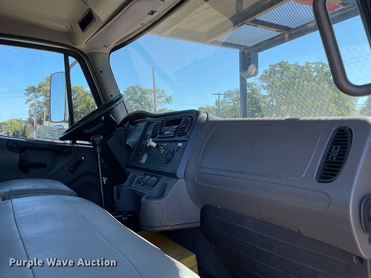 image for item DN3177 2012 Freightliner Business Class M2  bucket truck