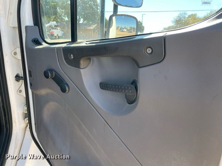 image for item DN3177 2012 Freightliner Business Class M2  bucket truck