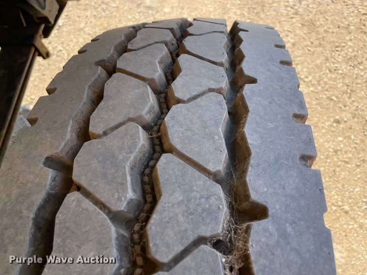 image for item DN3177 2012 Freightliner Business Class M2  bucket truck