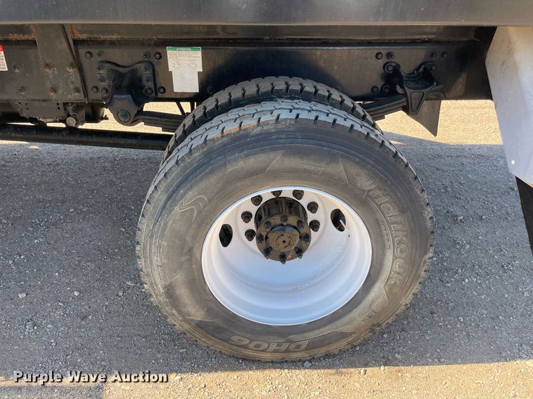 image for item DN3177 2012 Freightliner Business Class M2  bucket truck