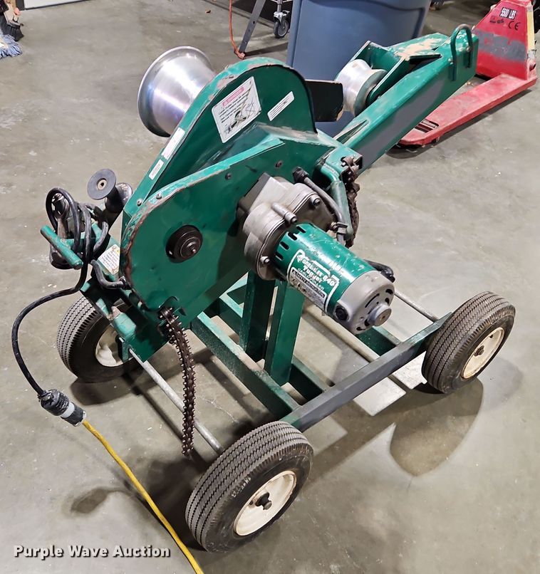 image for item DN7076 Greenlee 640 Tugger  cable puller