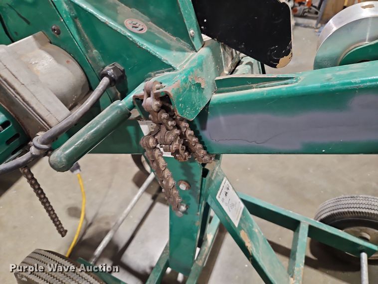 image for item DN7076 Greenlee 640 Tugger  cable puller