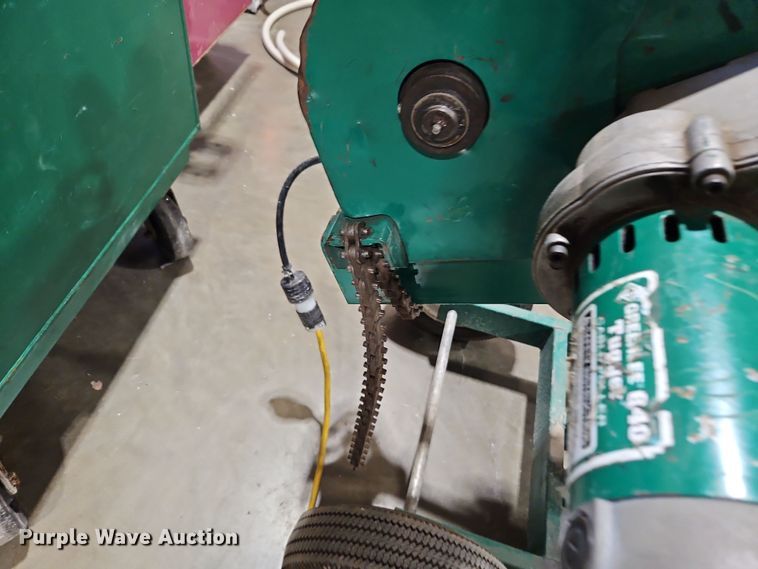 image for item DN7076 Greenlee 640 Tugger  cable puller