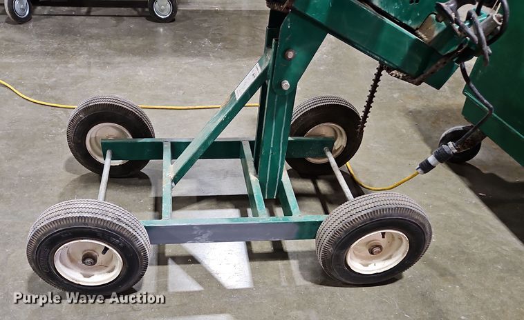 image for item DN7076 Greenlee 640 Tugger  cable puller