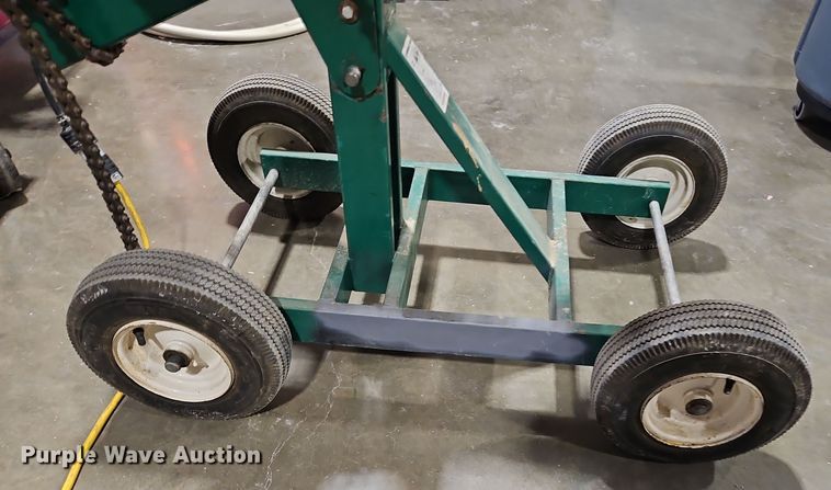 image for item DN7076 Greenlee 640 Tugger  cable puller