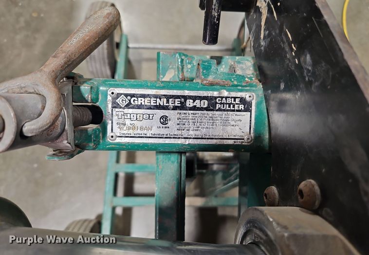 image for item DN7076 Greenlee 640 Tugger  cable puller