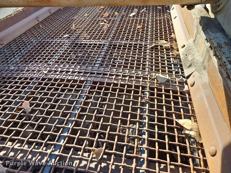 image for item DN7111 Cedarapids  screening plant