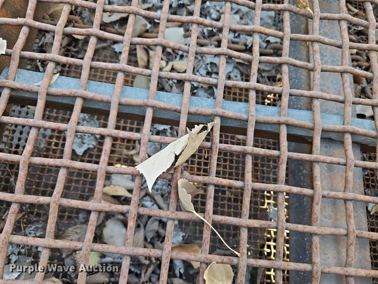 image for item DN7111 Cedarapids  screening plant