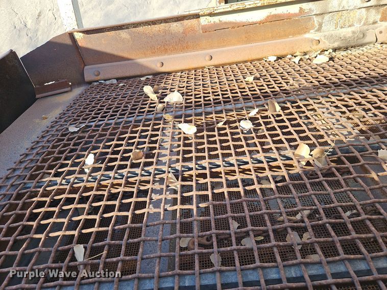 image for item DN7111 Cedarapids  screening plant