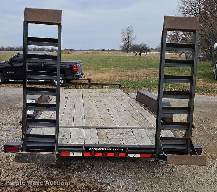 image for item DN7116 2014 Load Trail  equipment trailer