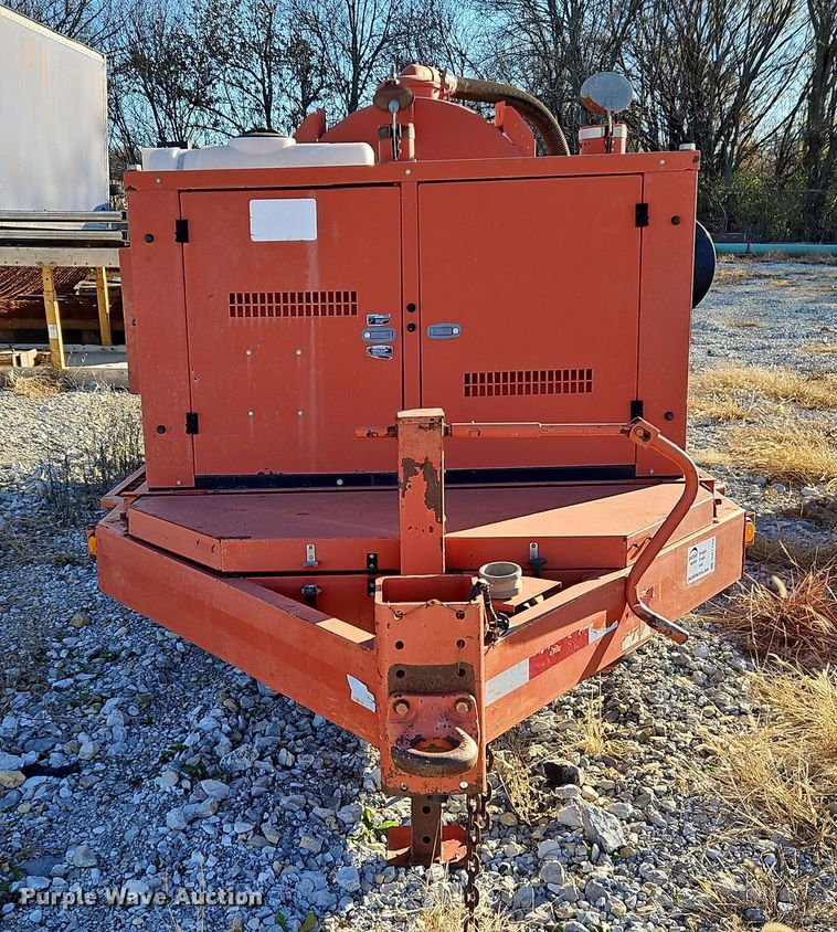 image for item DN7120 2014 Ditch Witch FX30  vacuum excavator