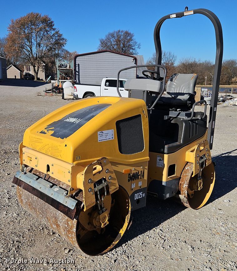 image for item DN7122 2012 Volvo DD25W  double drum vibratory roller