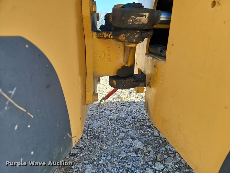 image for item DN7122 2012 Volvo DD25W  double drum vibratory roller