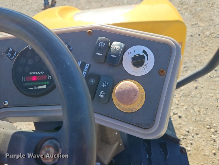 image for item DN7122 2012 Volvo DD25W  double drum vibratory roller