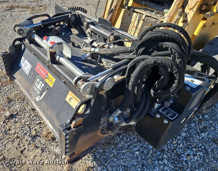 image for item DN7123 Caterpillar PC310B  skid steer cold planer