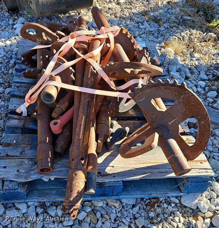 image for item DN7124 Bits and back reamers