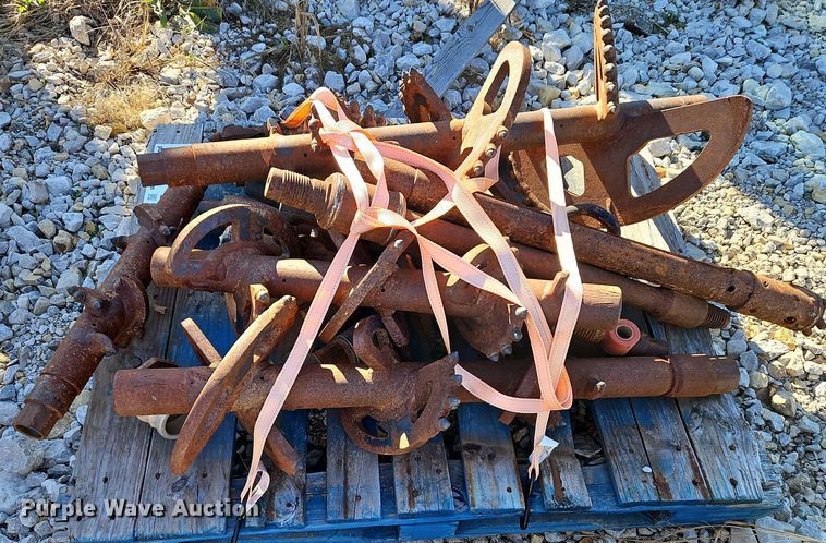 image for item DN7124 Bits and back reamers