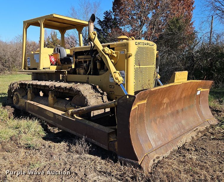 image for item DN7126 1966 Caterpillar D8H  dozer