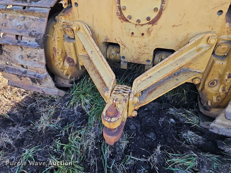 image for item DN7126 1966 Caterpillar D8H  dozer