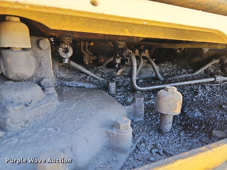 image for item DN7126 1966 Caterpillar D8H  dozer