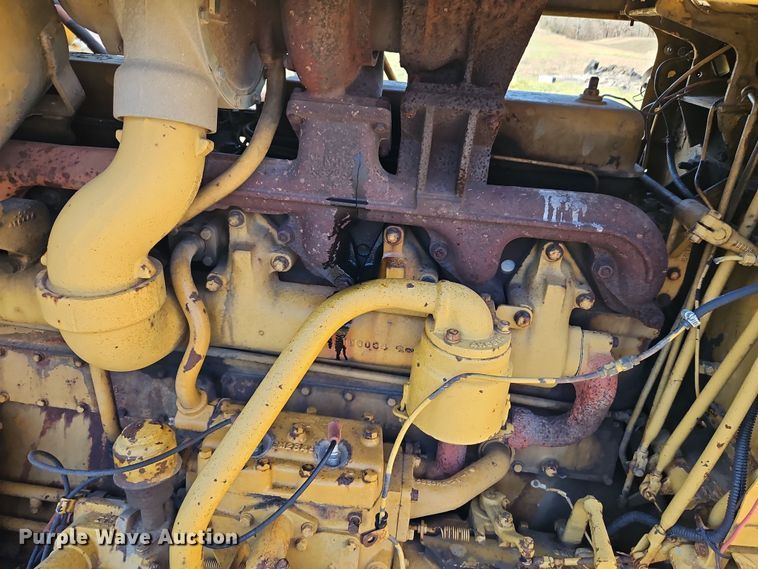 image for item DN7126 1966 Caterpillar D8H  dozer