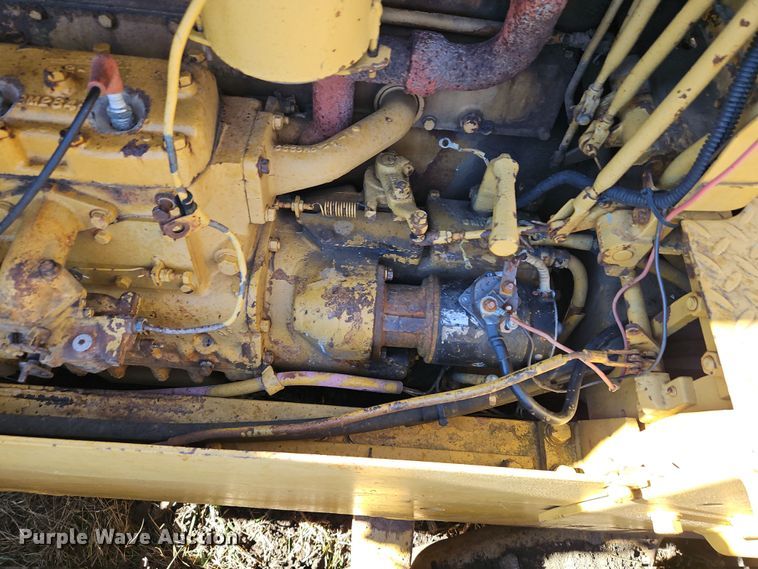 image for item DN7126 1966 Caterpillar D8H  dozer