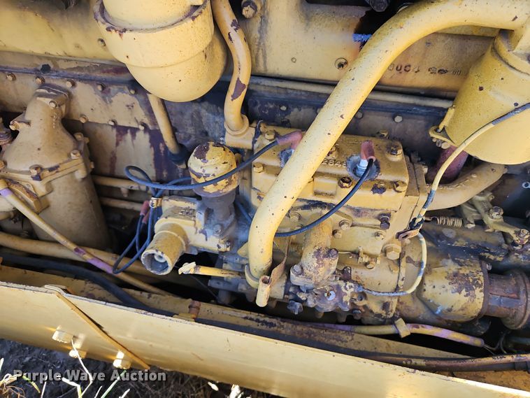 image for item DN7126 1966 Caterpillar D8H  dozer