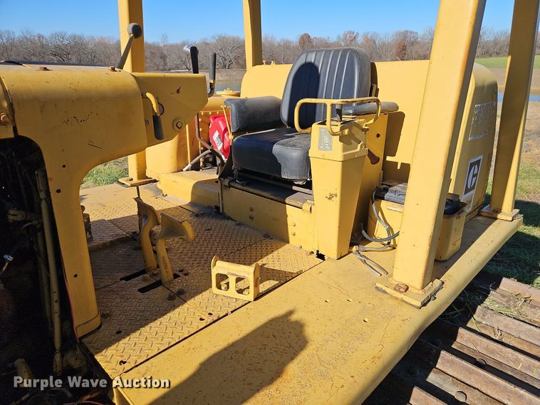 image for item DN7126 1966 Caterpillar D8H  dozer