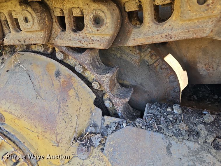 image for item DN7126 1966 Caterpillar D8H  dozer