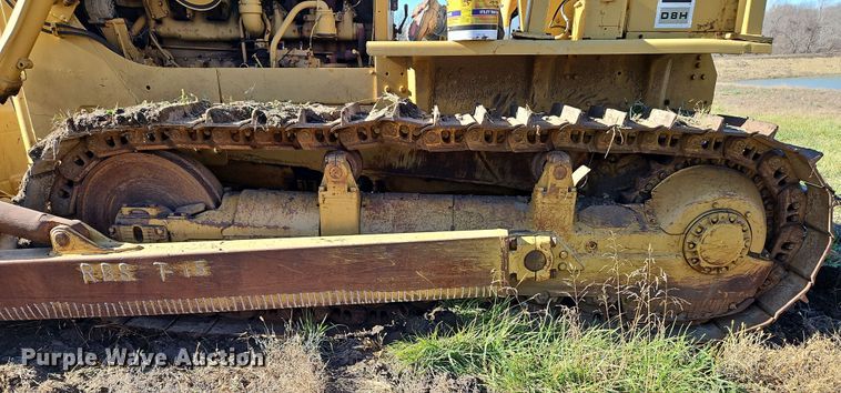 image for item DN7126 1966 Caterpillar D8H  dozer