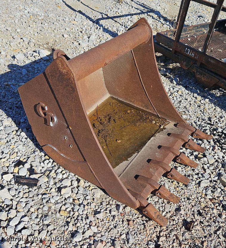 image for item DN7127 CP  36" W bucket