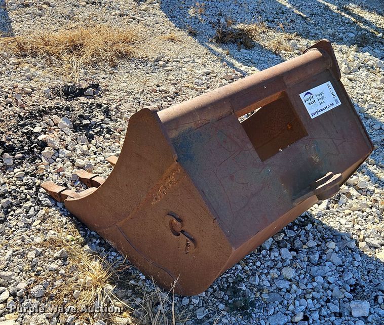 image for item DN7127 CP  36" W bucket