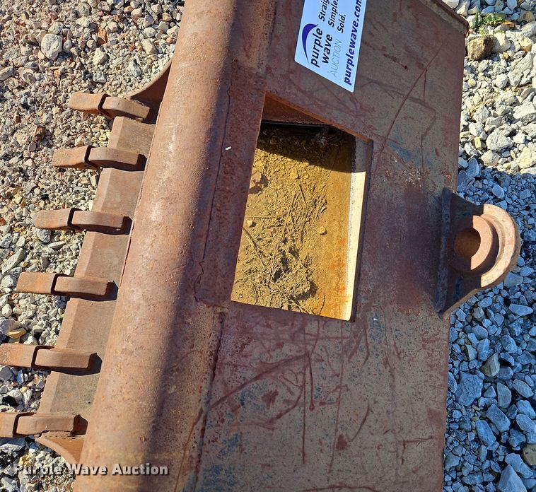 image for item DN7127 CP  36" W bucket