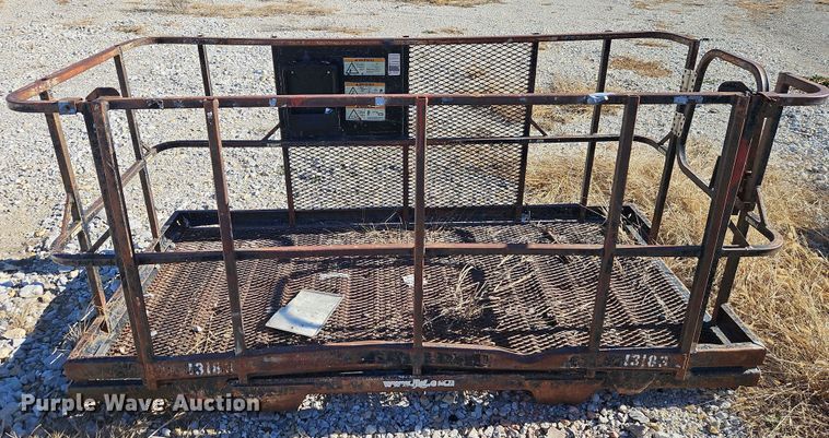 image for item DN7128 JLG 1001092280  platform