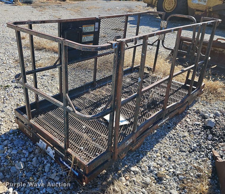 image for item DN7128 JLG 1001092280  platform