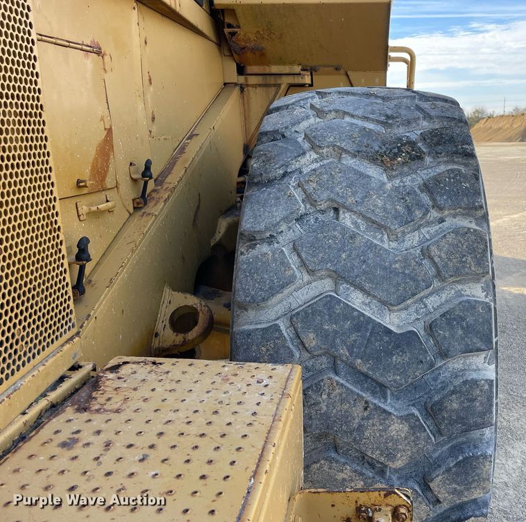 image for item DP0215 1987 Caterpillar 980C  wheel loader