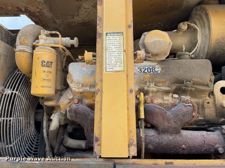 image for item DP0218 1983 Caterpillar 225 LC  excavator