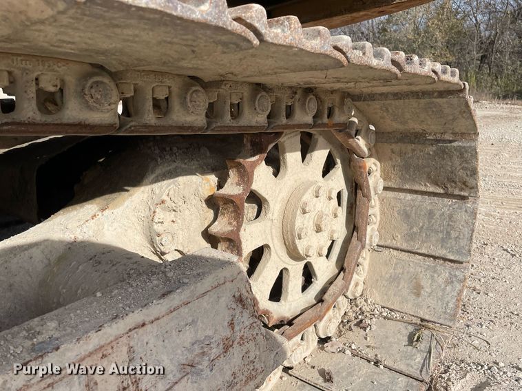 image for item DP0218 1983 Caterpillar 225 LC  excavator