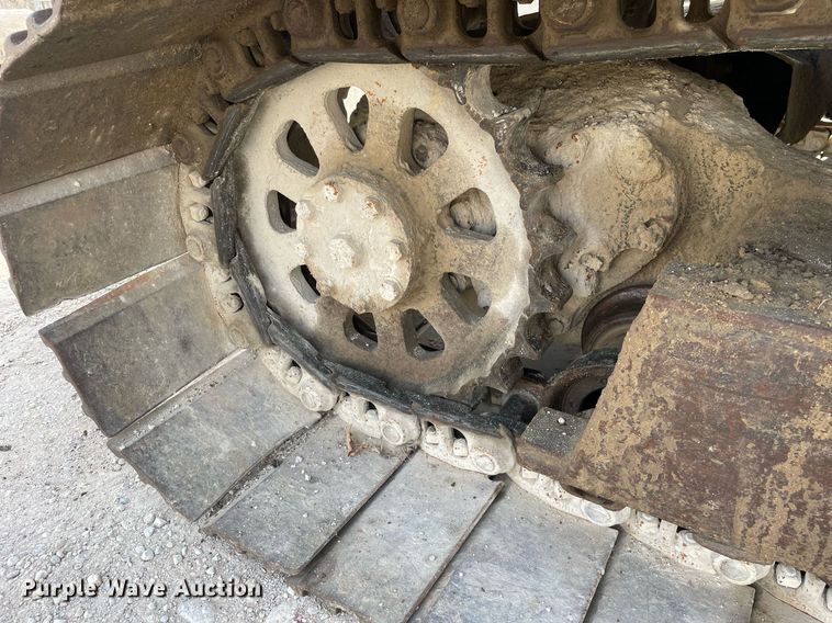 image for item DP0218 1983 Caterpillar 225 LC  excavator