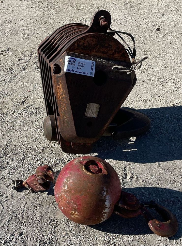 image for item DP0223 Johnson  crane attachments