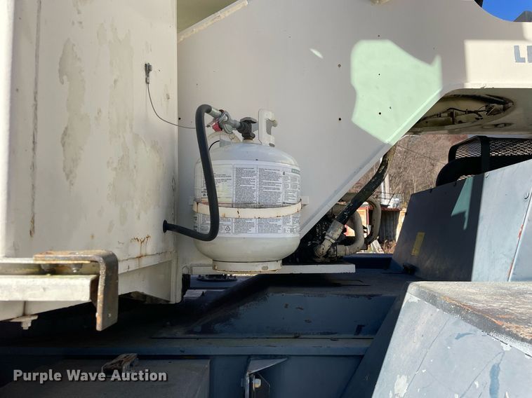 image for item DP0226 1994 Loraine LRT230E  crane