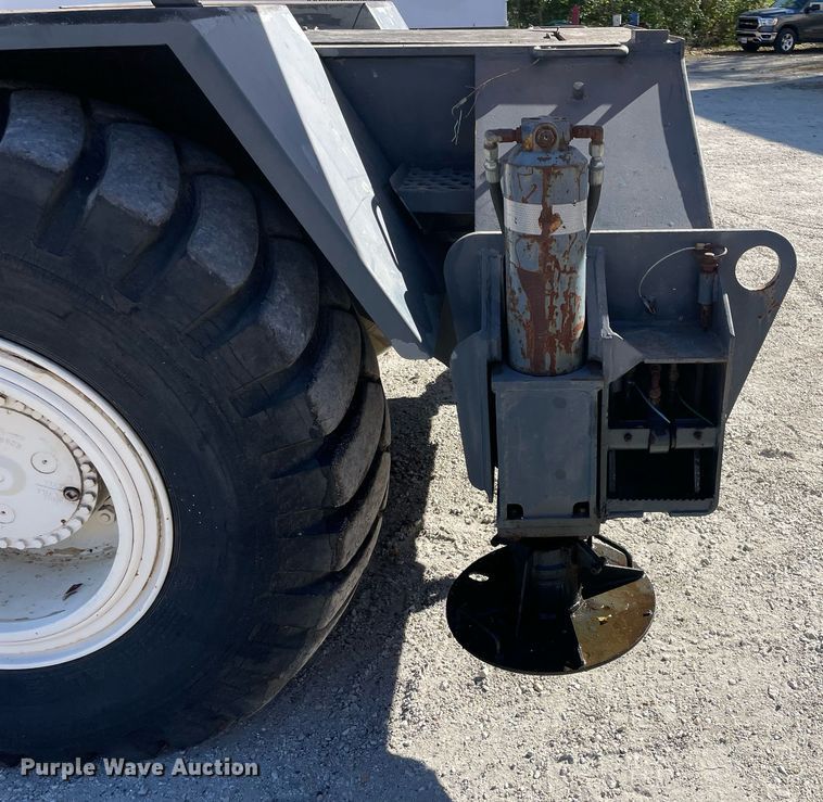 image for item DP0226 1994 Loraine LRT230E  crane