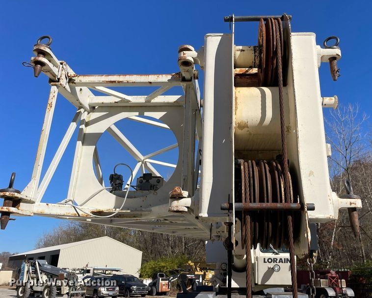 image for item DP0226 1994 Loraine LRT230E  crane