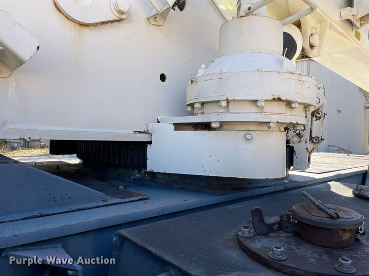 image for item DP0226 1994 Loraine LRT230E  crane